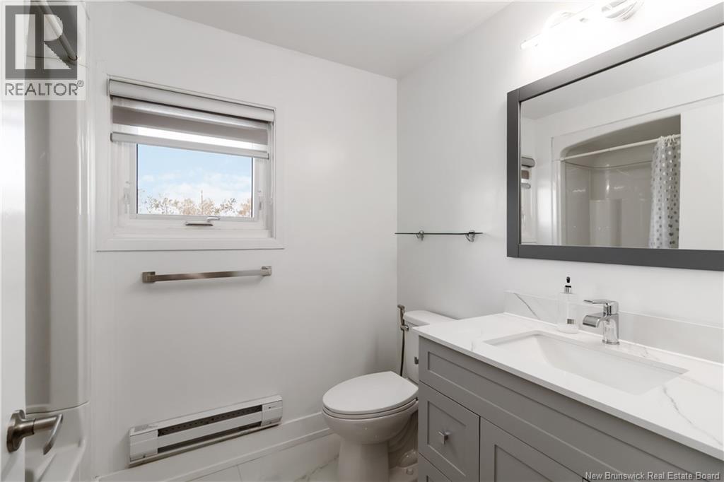 72 Anne Street, Moncton, New Brunswick E1C 4J6 - Photo 32 - NB130087
