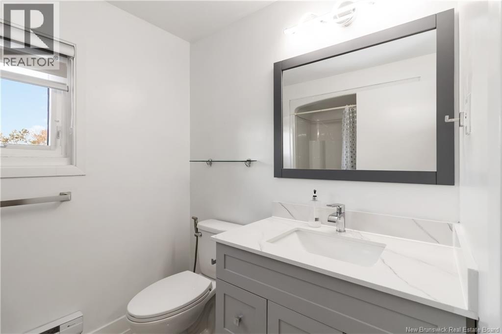 72 Anne Street, Moncton, New Brunswick E1C 4J6 - Photo 31 - NB130087
