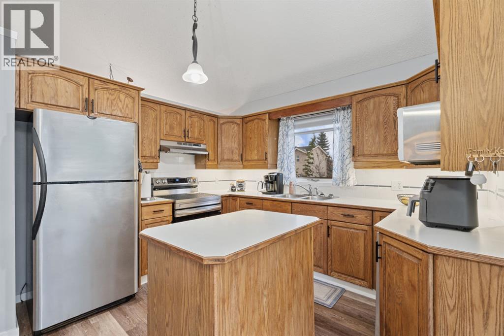 9 Hunters Mews, Okotoks, Alberta  T1S 1M2 - Photo 16 - A2265435