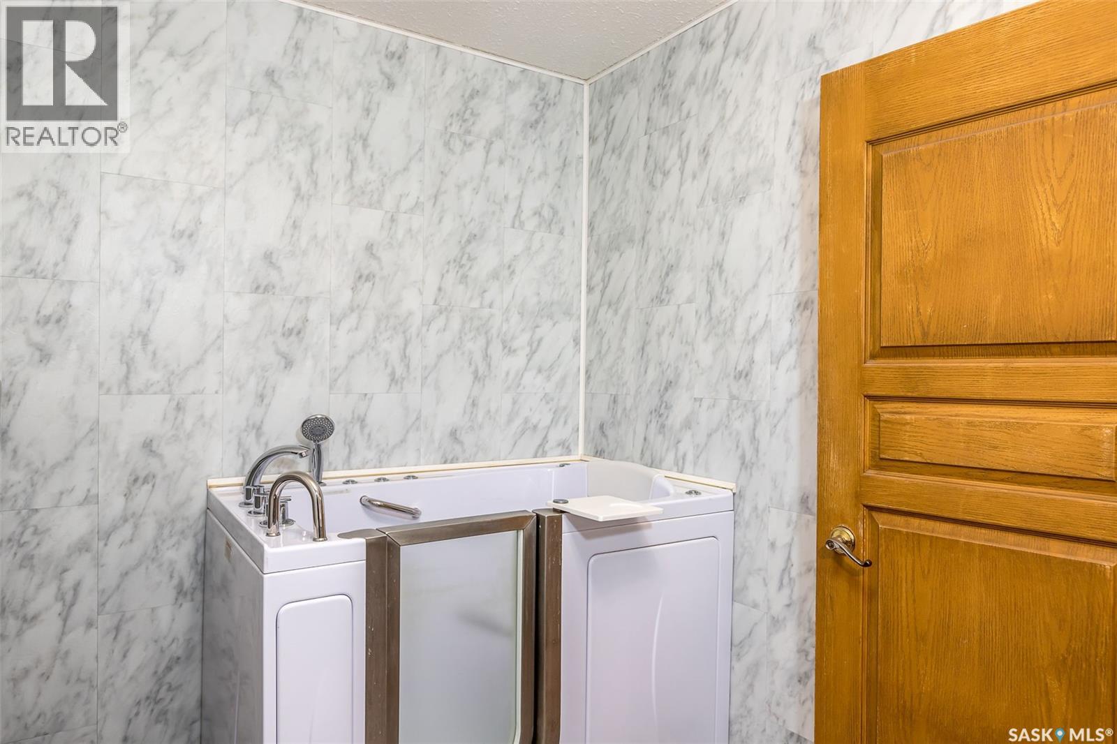 999 Melfort Street W, Melfort, Saskatchewan  S0E 1A0 - Photo 17 - SK024598