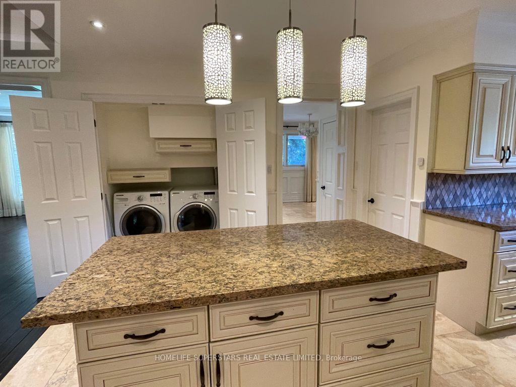 171 Pleasant Avenue, Toronto, Ontario  M2M 1M4 - Photo 5 - C12412762