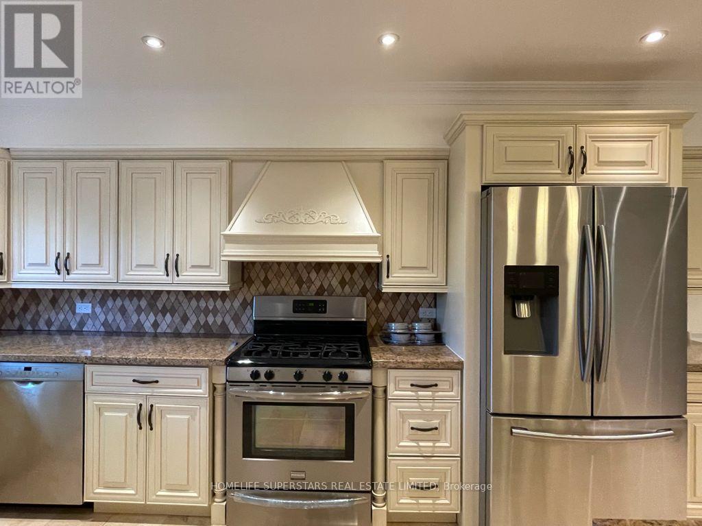 171 Pleasant Avenue, Toronto, Ontario  M2M 1M4 - Photo 6 - C12412762