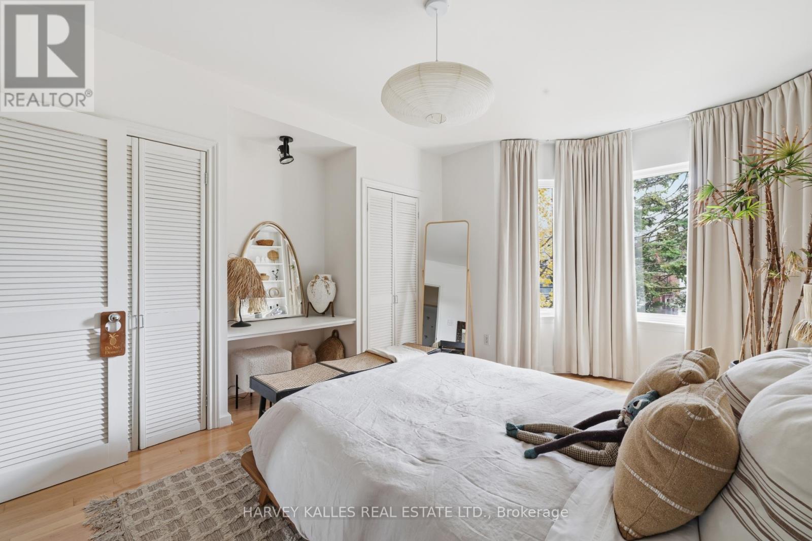 799 Euclid Avenue, Toronto, Ontario  M6G 2V3 - Photo 15 - C12571642