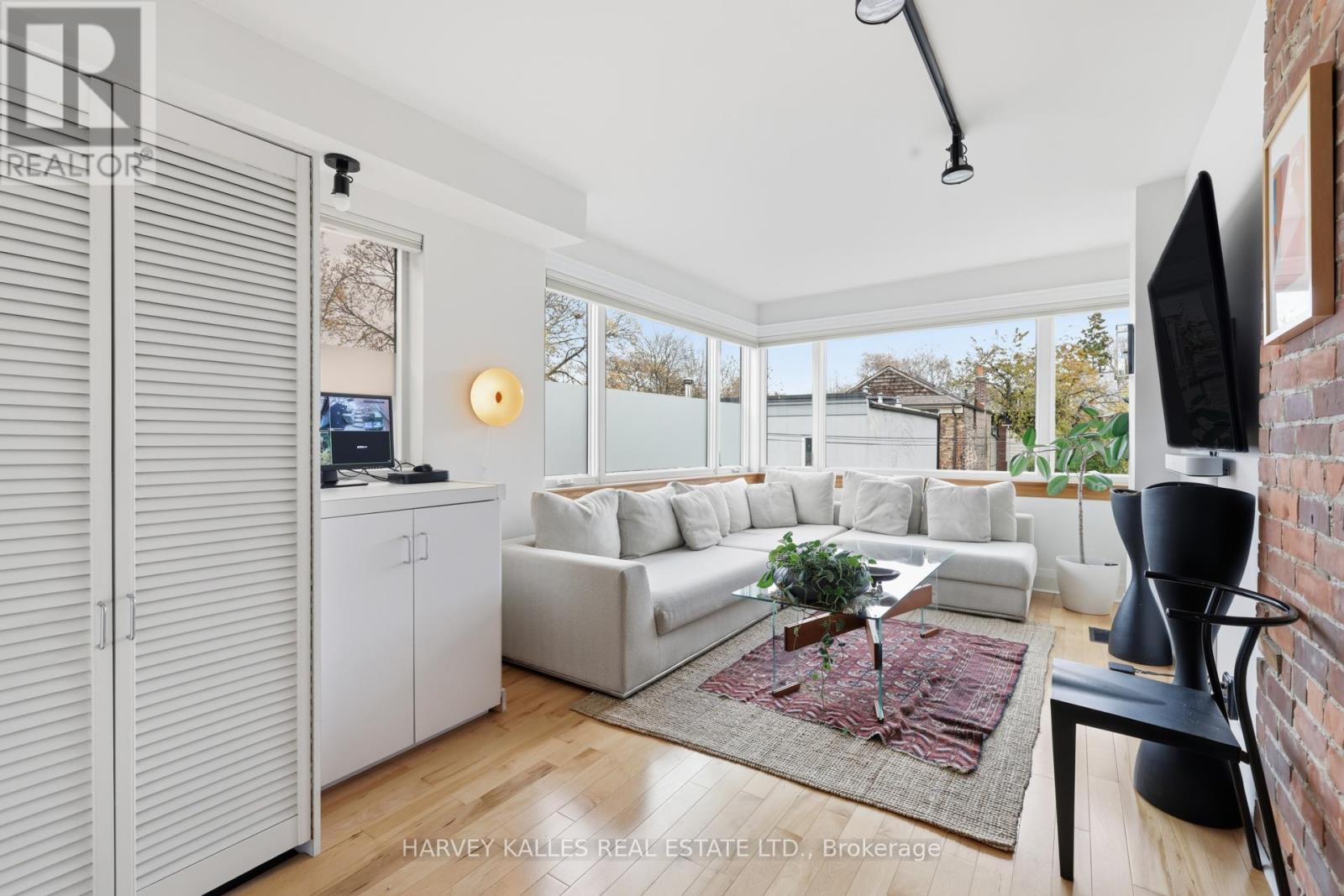 799 Euclid Avenue, Toronto, Ontario  M6G 2V3 - Photo 23 - C12571642