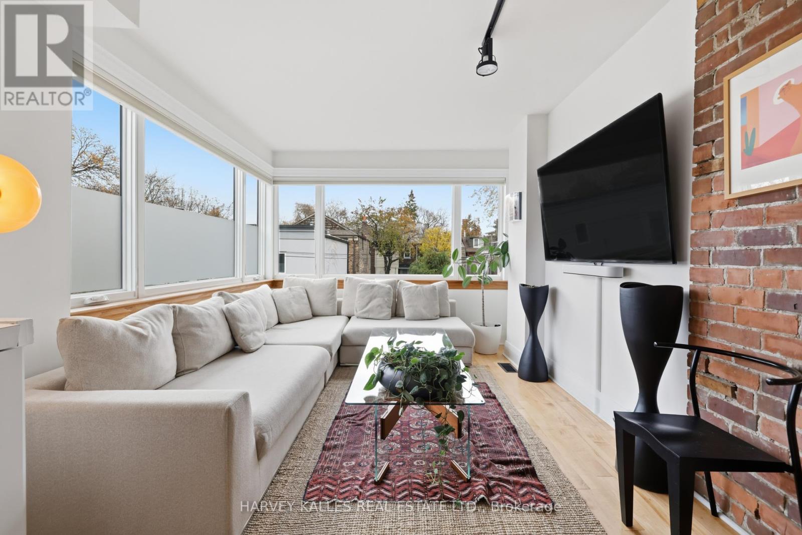 799 Euclid Avenue, Toronto, Ontario  M6G 2V3 - Photo 24 - C12571642