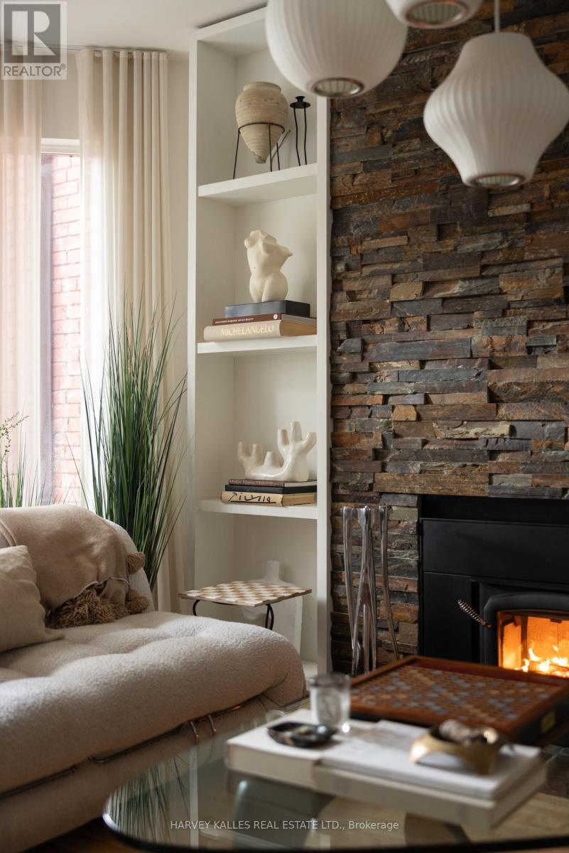 799 Euclid Avenue, Toronto, Ontario  M6G 2V3 - Photo 7 - C12571642