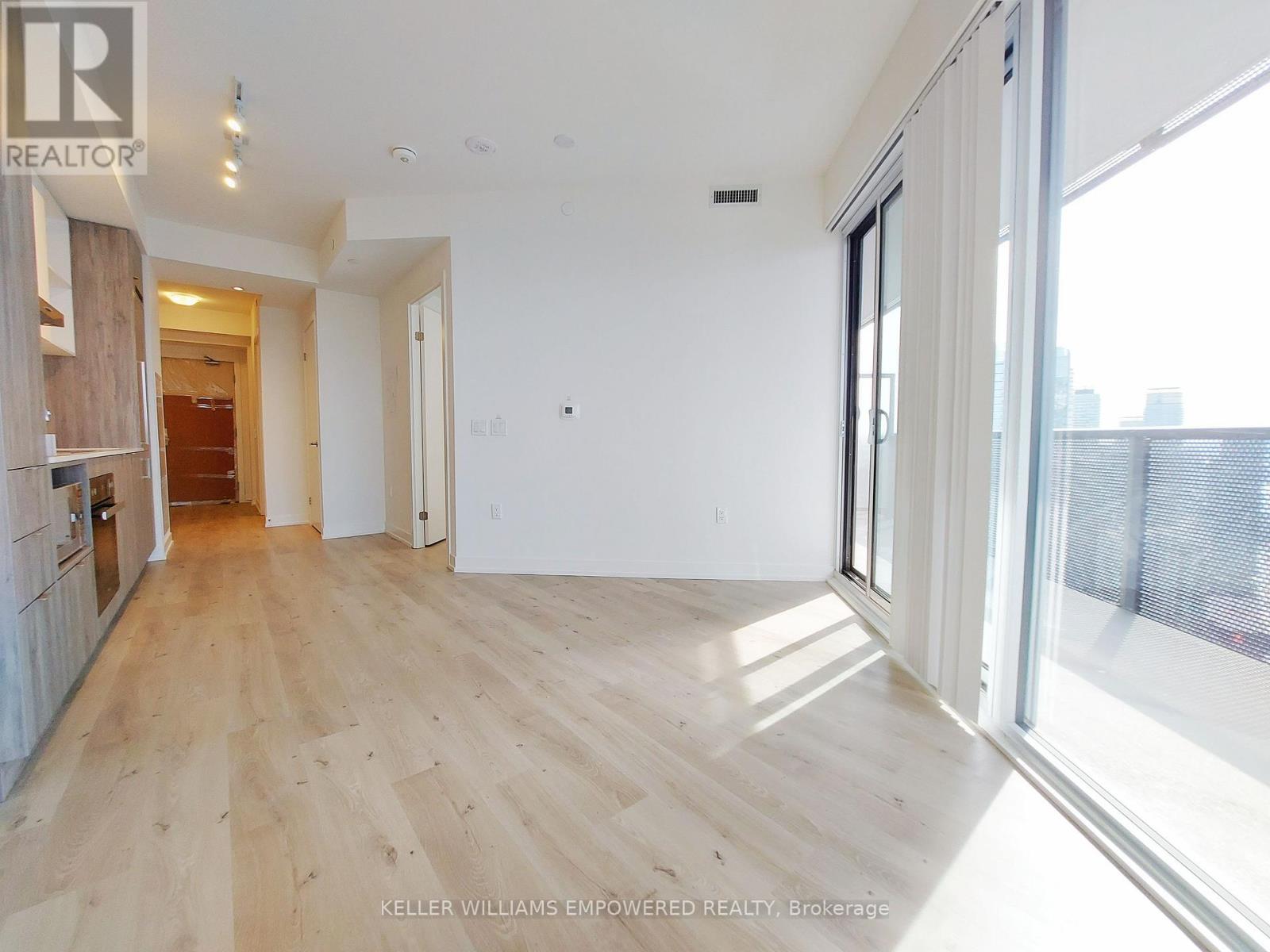 6312 - 138 Downes Street, Toronto, Ontario  M5E 0E4 - Photo 10 - C12571664