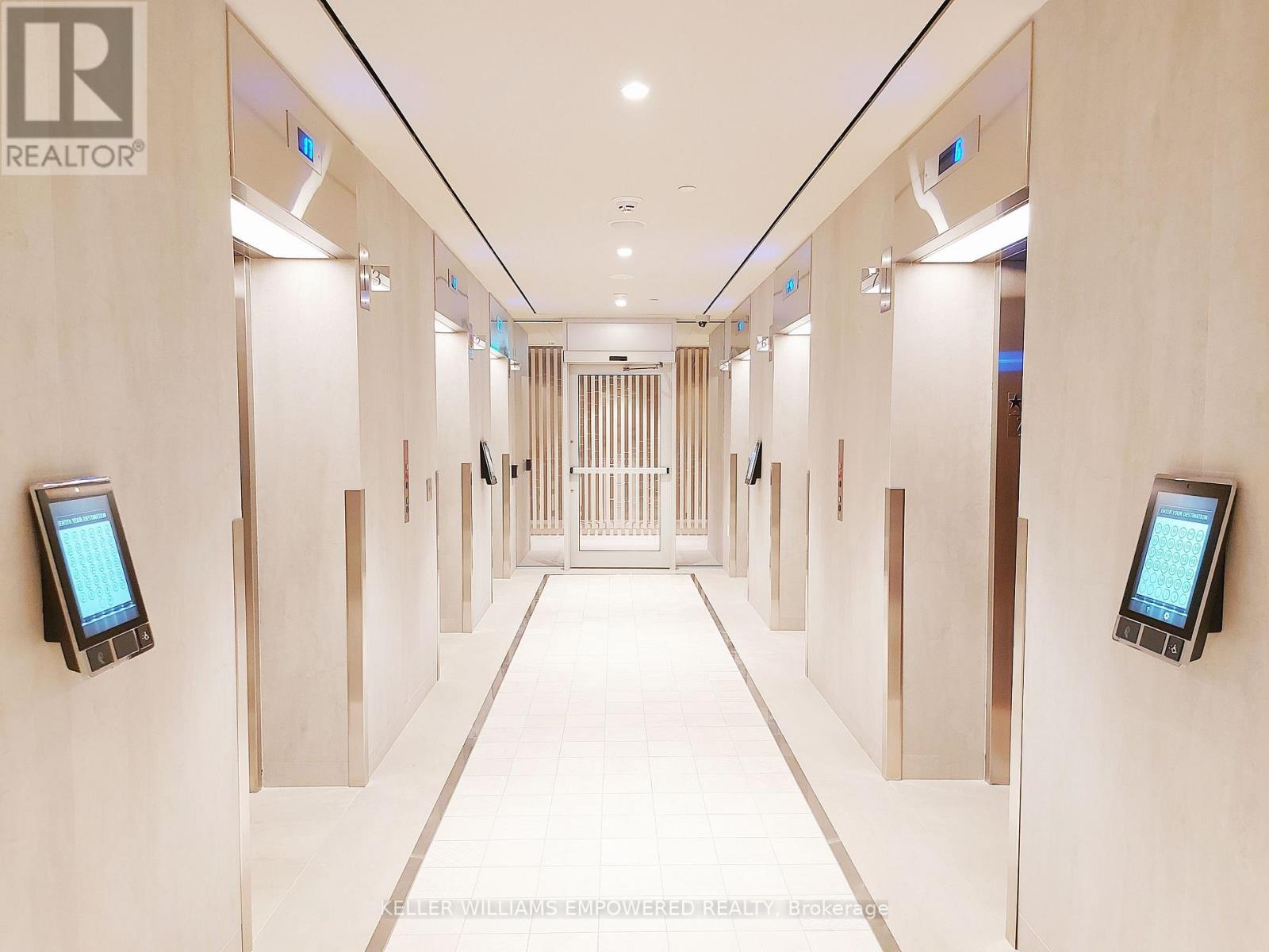 6312 - 138 Downes Street, Toronto, Ontario  M5E 0E4 - Photo 7 - C12571664