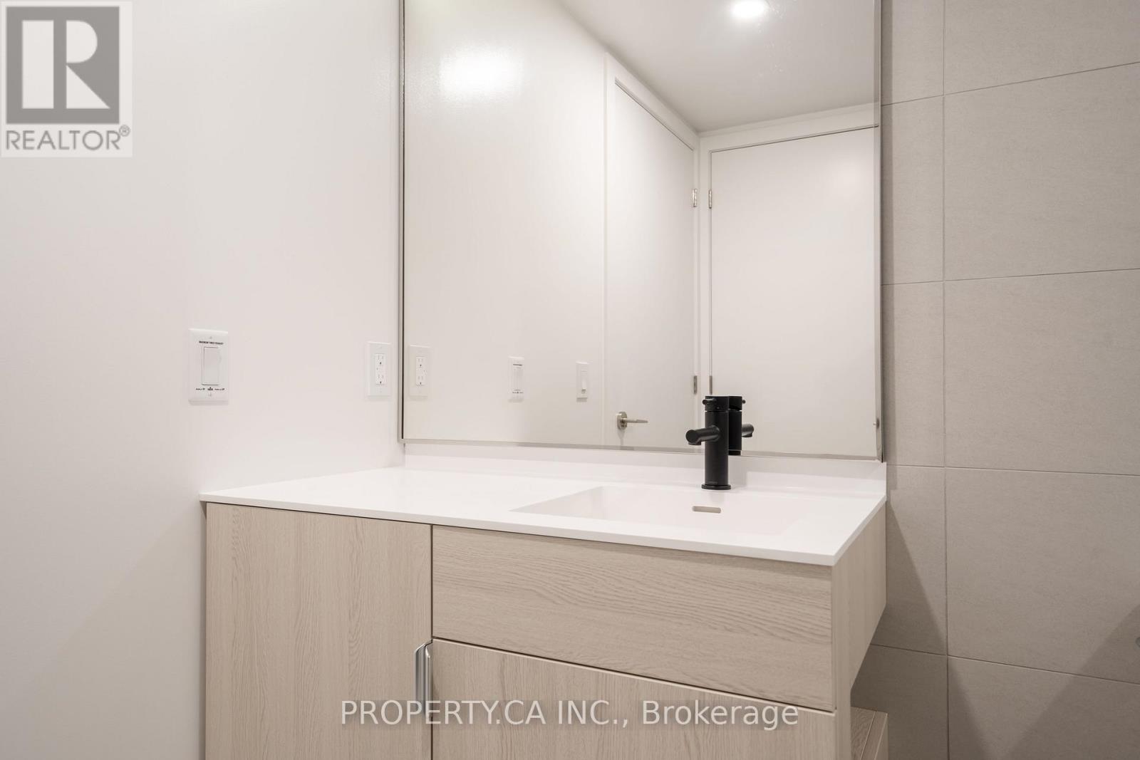 710 - 28 Eastern Avenue, Toronto, Ontario  M5A 0Y2 - Photo 12 - C12571678