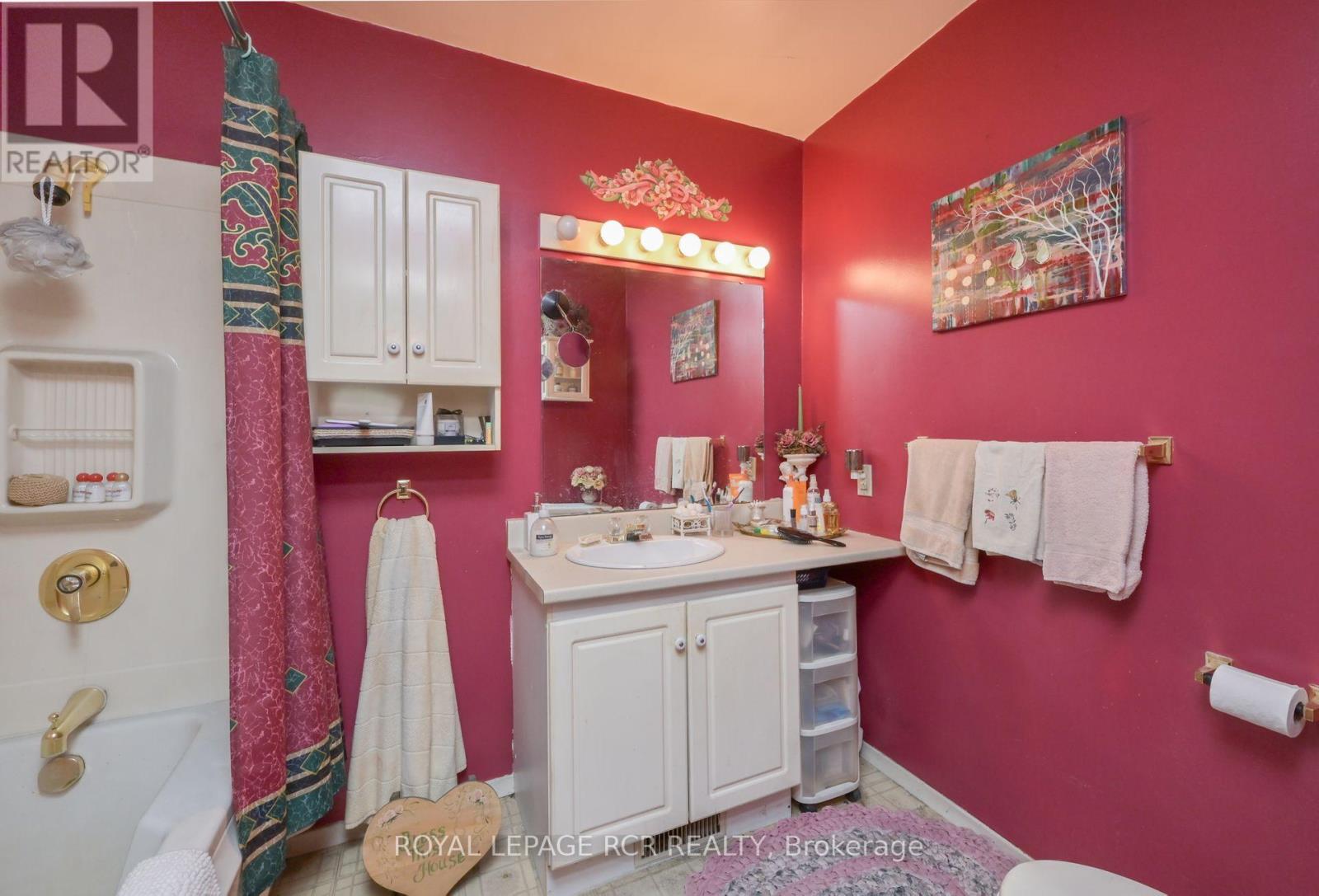 19455 Shaws Creek Road, Caledon, Ontario  L7K 1L5 - Photo 21 - W12383326