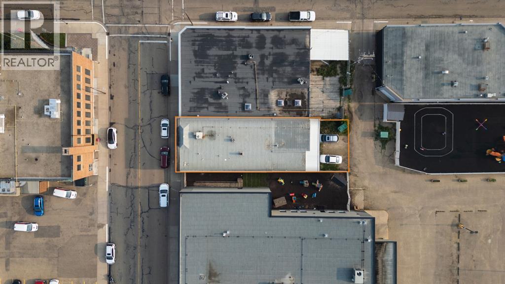 4933 49 Street, Camrose, Alberta  T4V 1N3 - Photo 5 - A2030401