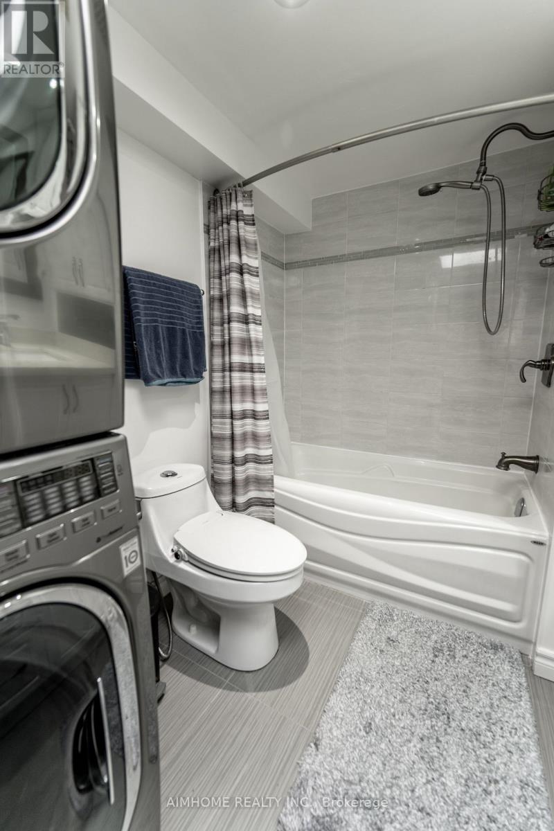 266 Coleridge Avenue, Toronto, Ontario  M4C 4J1 - Photo 15 - E12571728