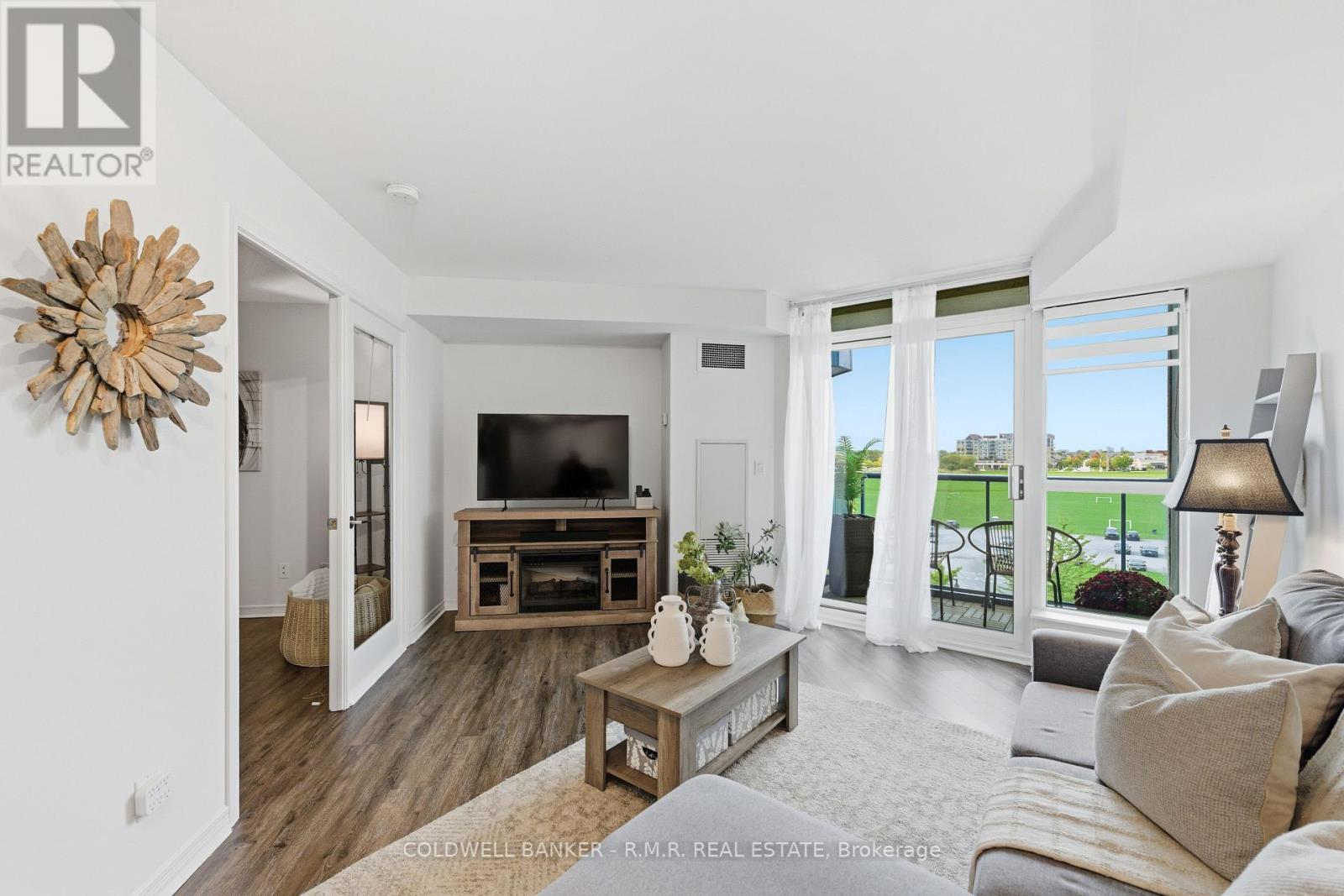 517 - 340 Watson Street W, Whitby, Ontario  L1N 9G1 - Photo 5 - E12571932