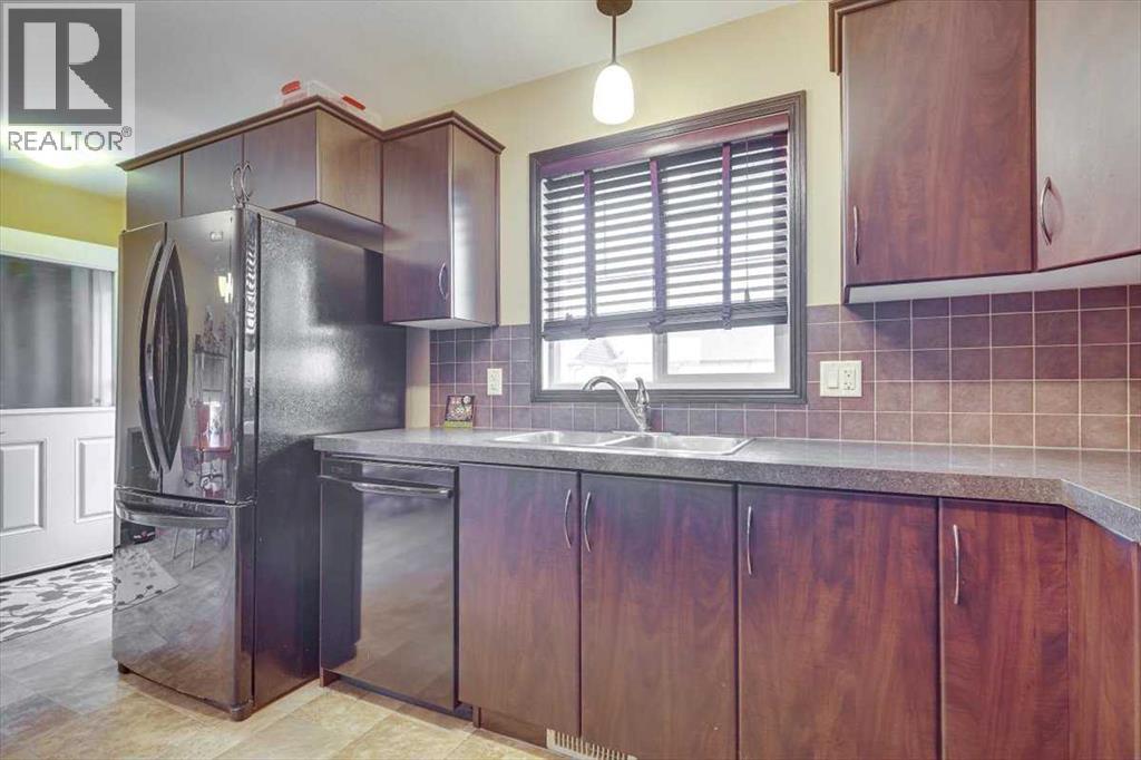 118 Redwood Boulevard, Springbrook, Alberta  T4S 0J5 - Photo 5 - A2260930