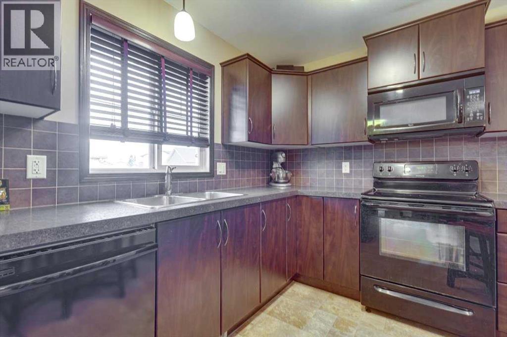 118 Redwood Boulevard, Springbrook, Alberta  T4S 0J5 - Photo 4 - A2260930