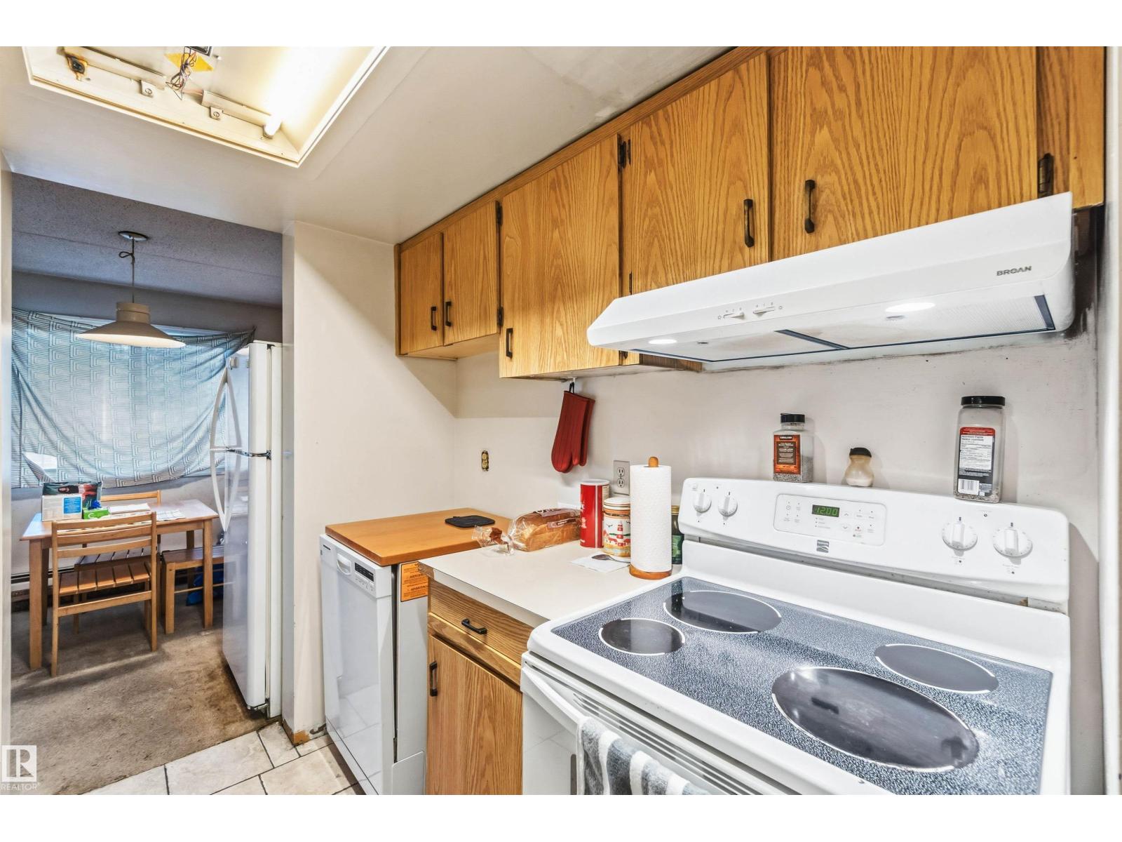 #202 11026 106 St Nw, Edmonton, Alberta  T5H 2Y4 - Photo 7 - E4466342