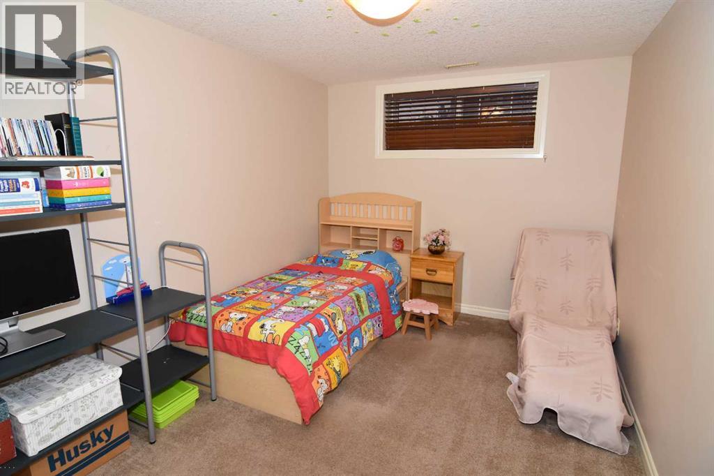 107 Panatella Close Nw, Calgary, Alberta  T3K 0N2 - Photo 40 - A2265413