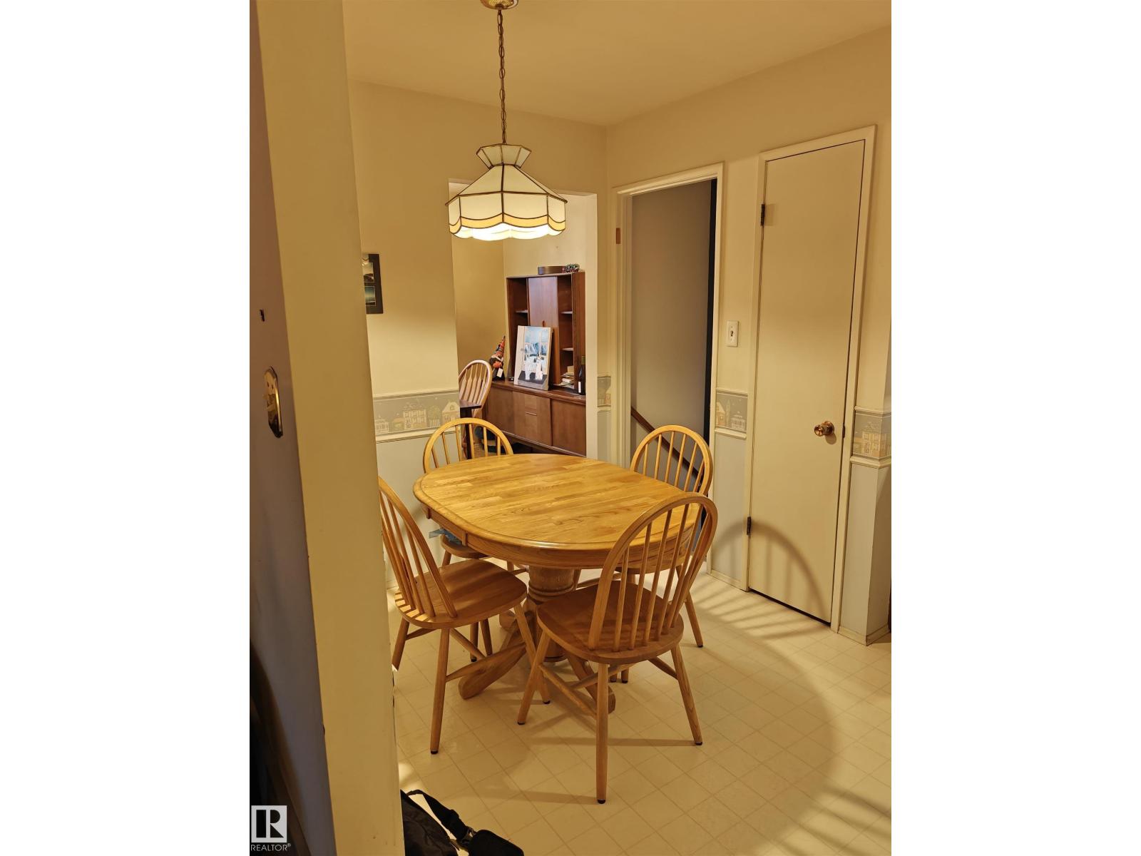 6808 11 Av Nw, Edmonton, Alberta  T6K 3J5 - Photo 10 - E4463619