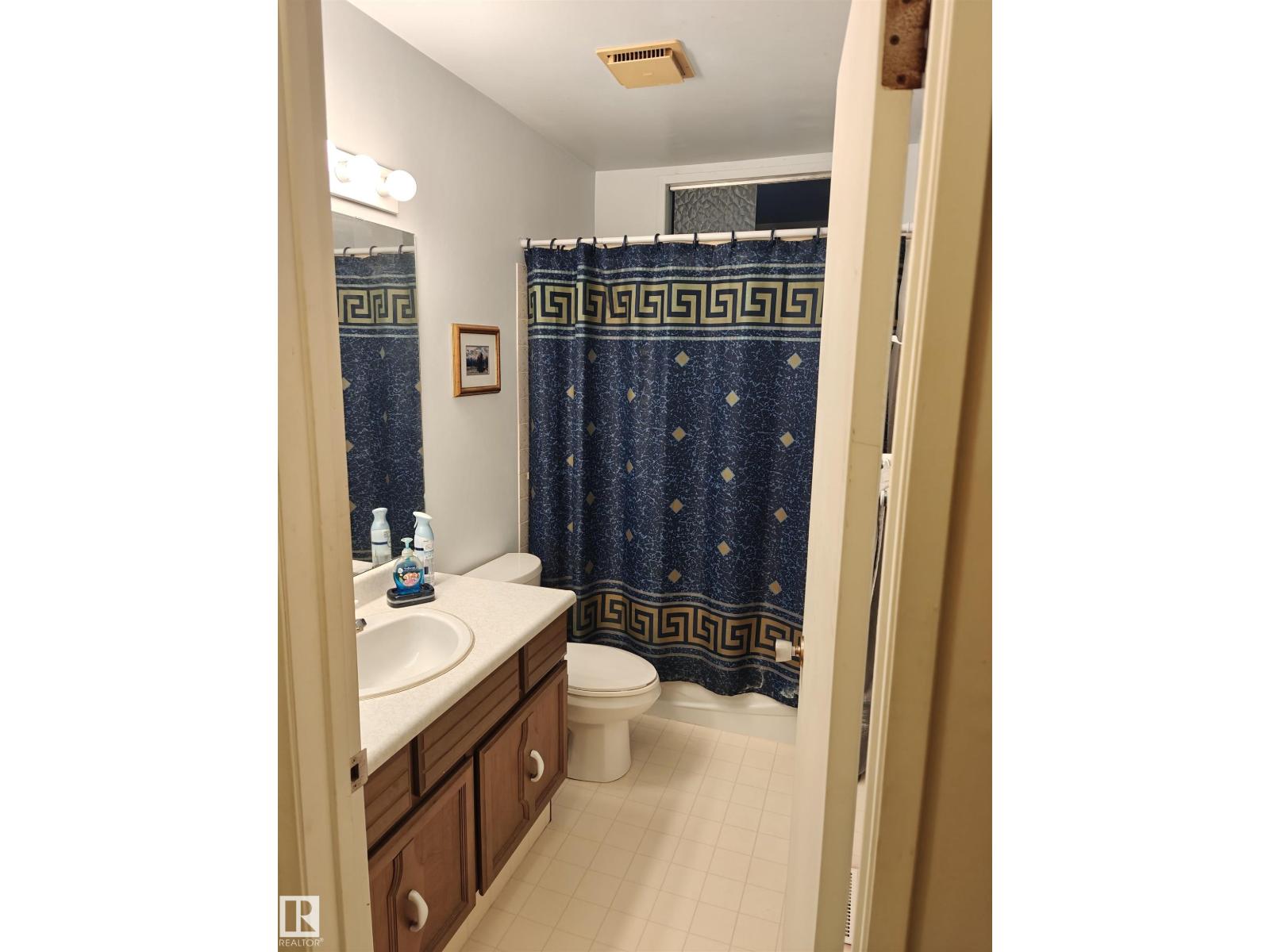 6808 11 Av Nw, Edmonton, Alberta  T6K 3J5 - Photo 8 - E4463619