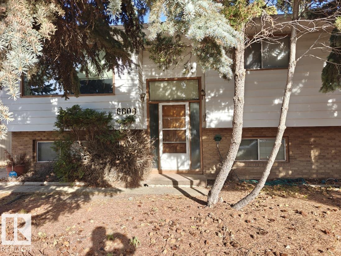 6808 11 Av Nw, Edmonton, Alberta  T6K 3J5 - Photo 4 - E4463619