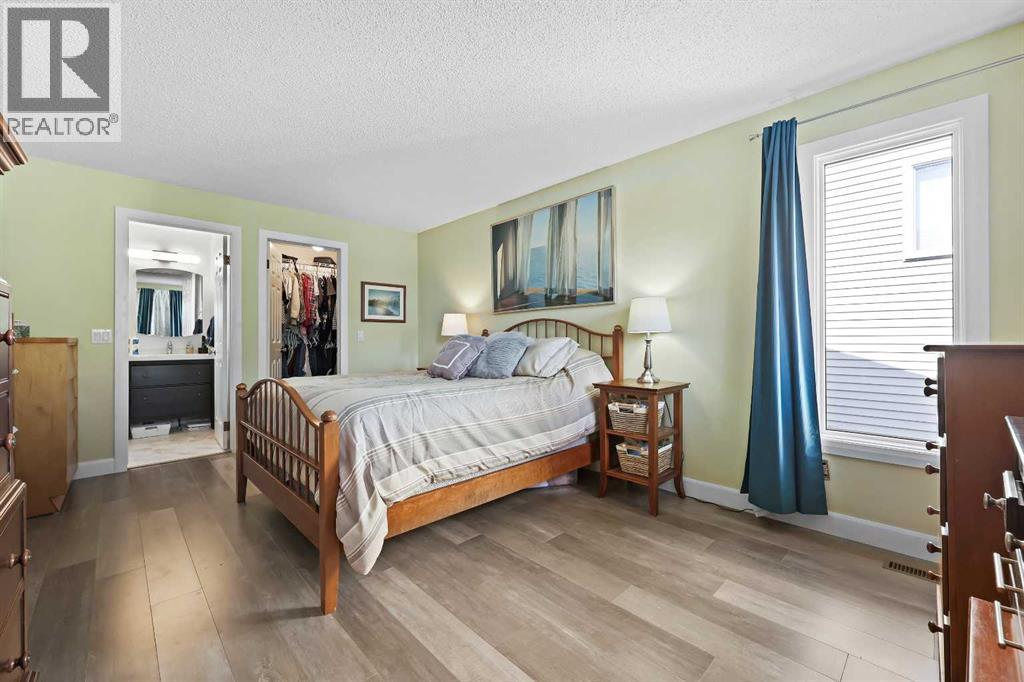 100 Hawkfield Crescent Nw, Calgary, Alberta  T3G 1Z5 - Photo 18 - A2268576