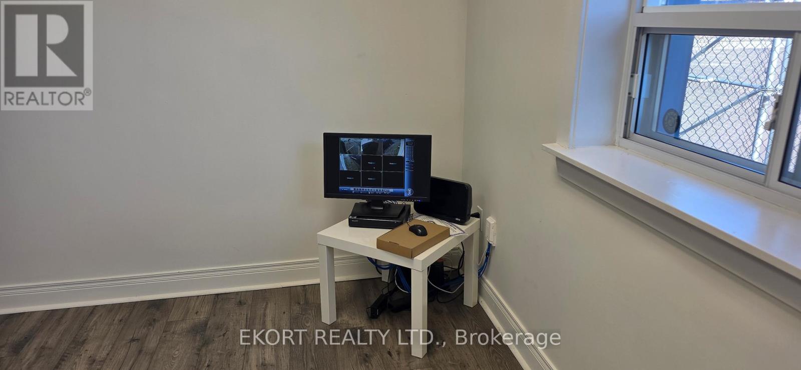 10 Fahey Street, Belleville, Ontario  K8P 3M5 - Photo 4 - X12571848