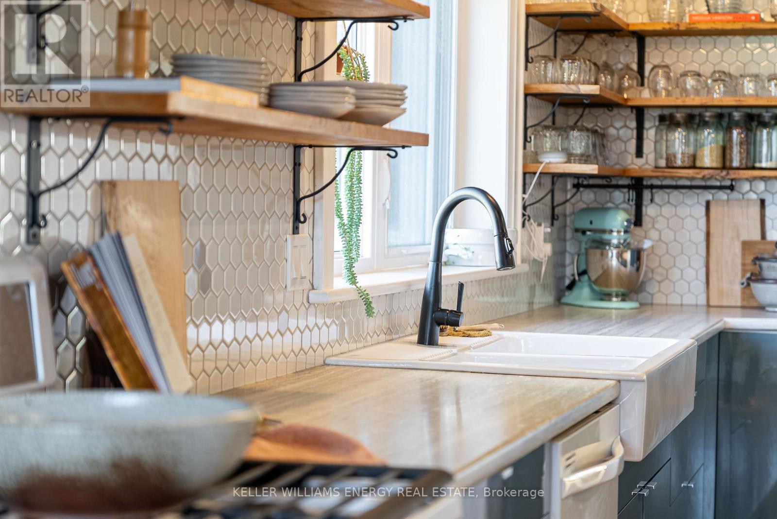 75 Saint Philip Street, Prince Edward County, Ontario  K0K 2P0 - Photo 7 - X12571926