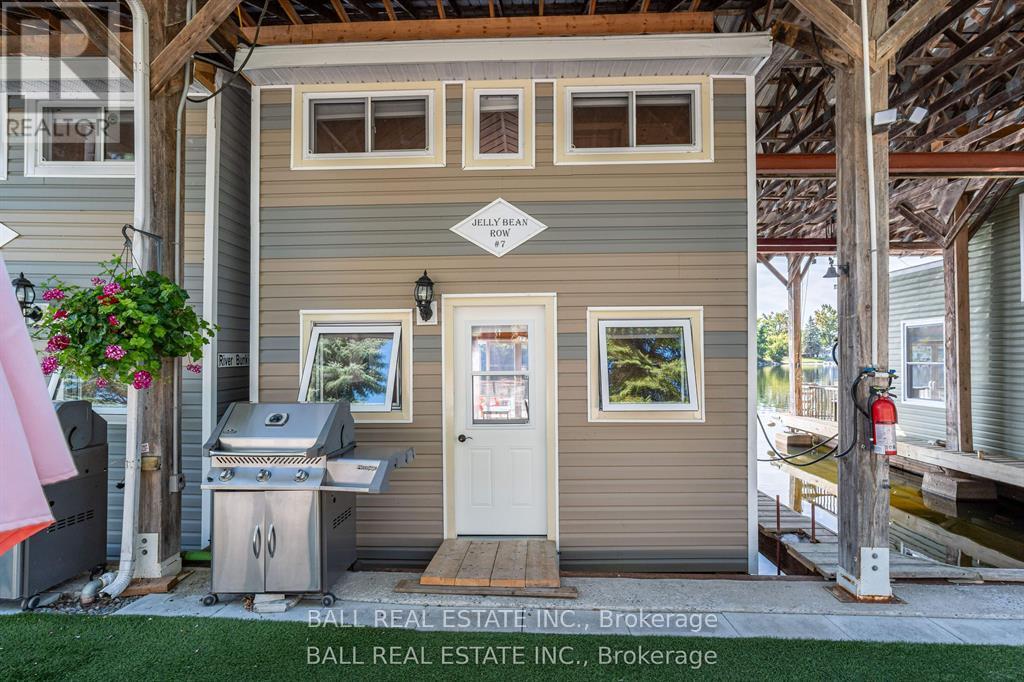 71 Front Street E, Kawartha Lakes, Ontario  K0M 1A0 - Photo 36 - X12571928