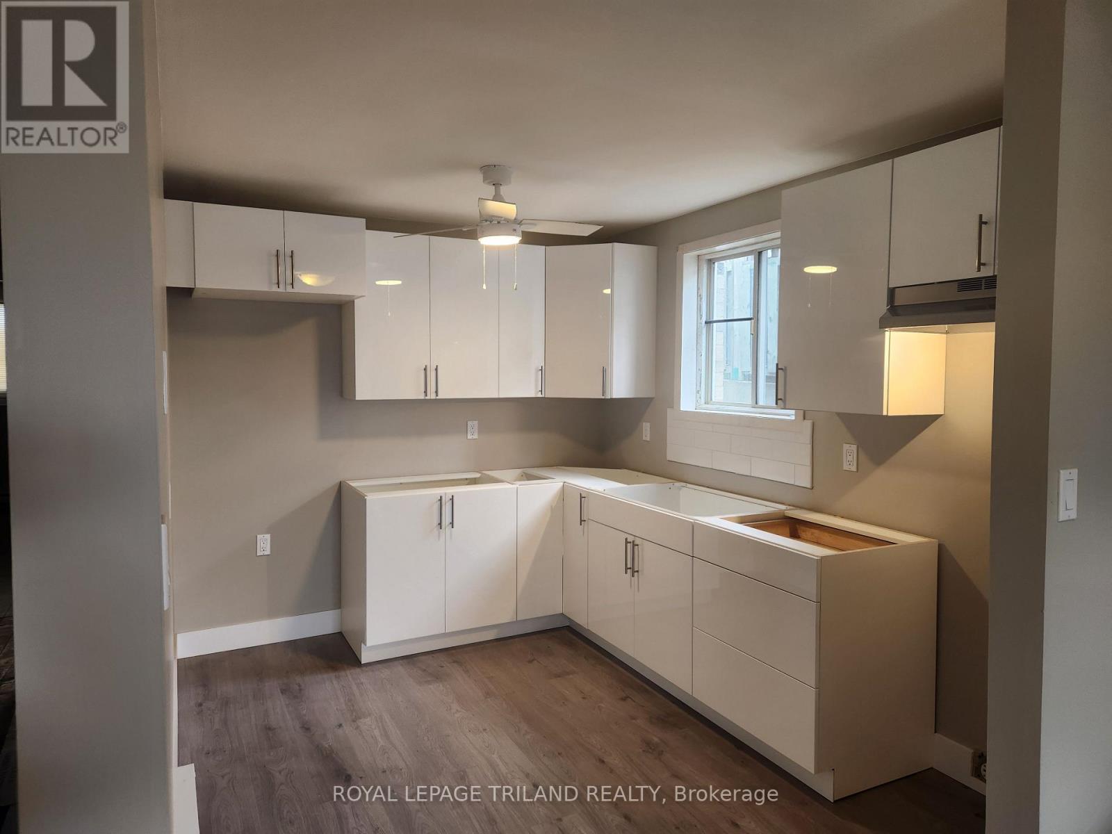 1 - 730 Walker Street, London East, Ontario  N5Z 1J2 - Photo 1 - X12571824