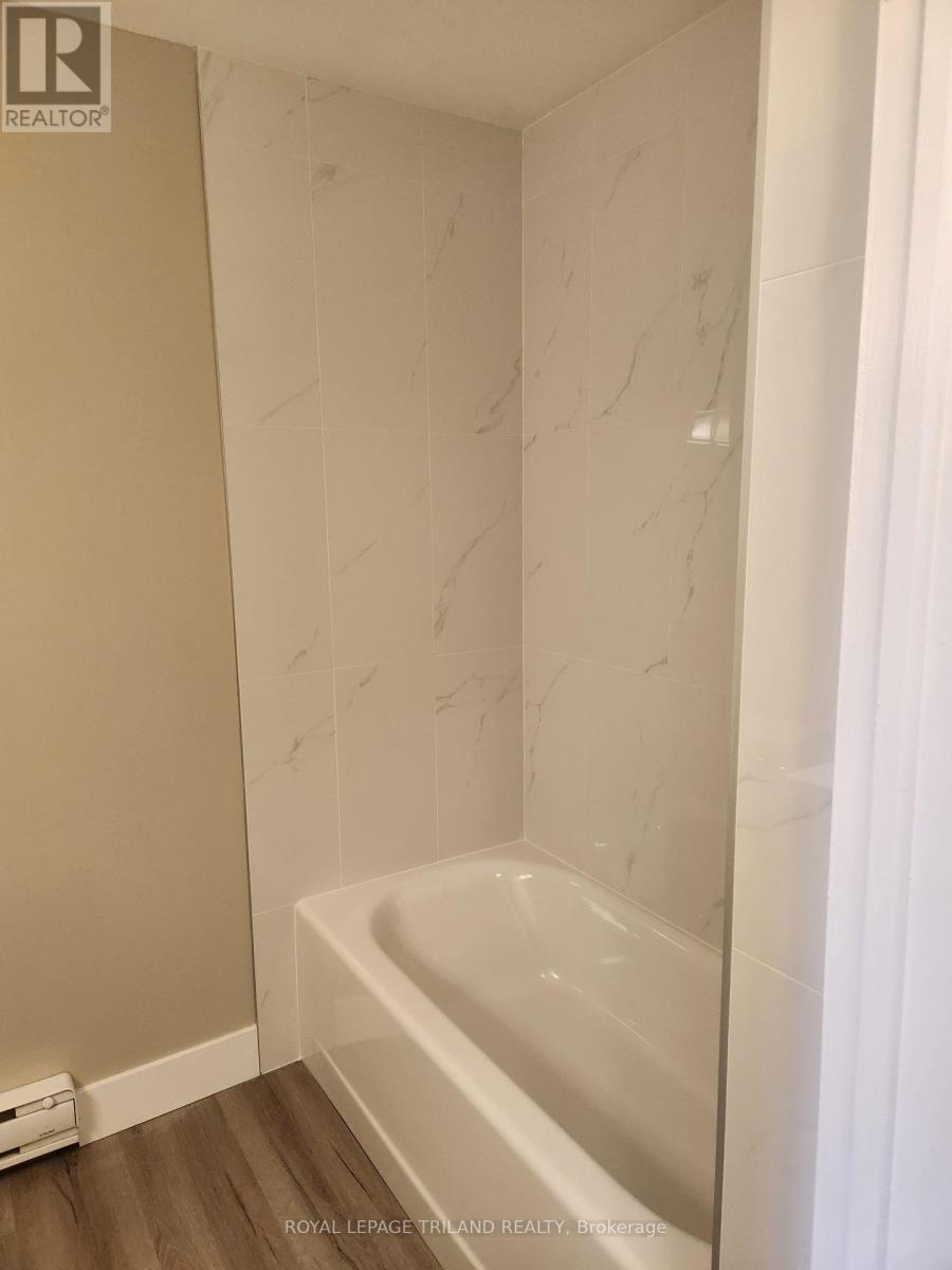 1 - 730 Walker Street, London East, Ontario  N5Z 1J2 - Photo 4 - X12571824