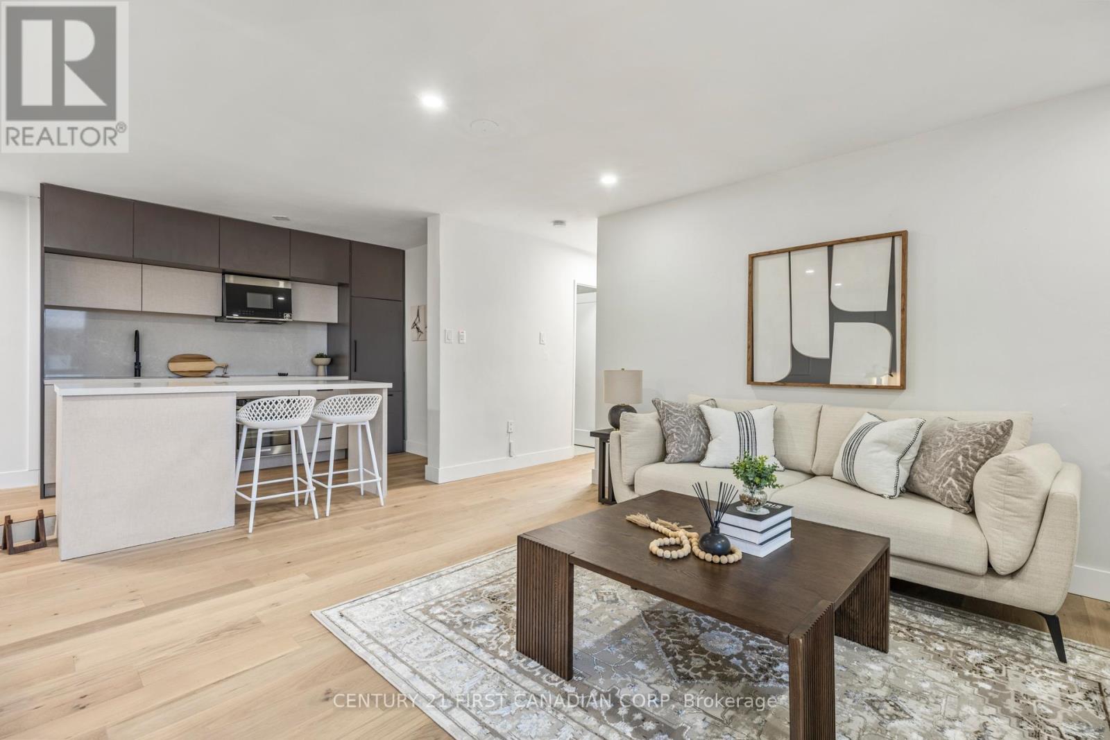 702 - 563 Mornington Avenue, London East, Ontario  N5Y 4T8 - Photo 4 - X12571924