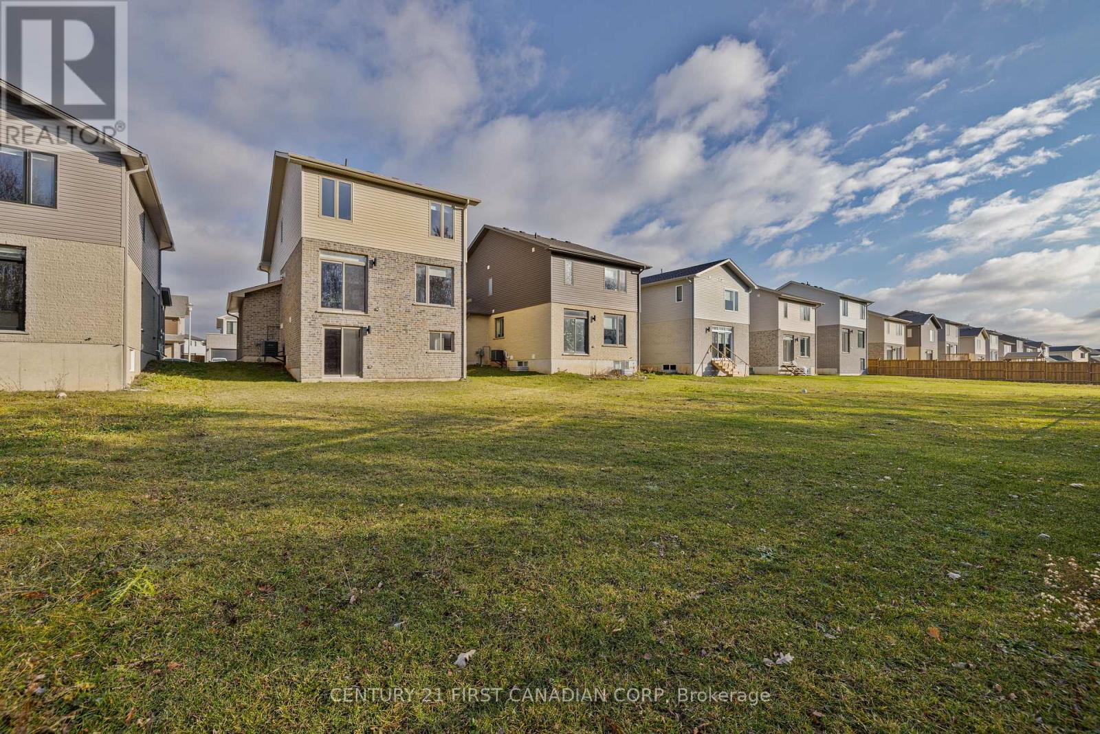 2004 Evans Boulevard, London South, Ontario  N6M 0J7 - Photo 22 - X12571952