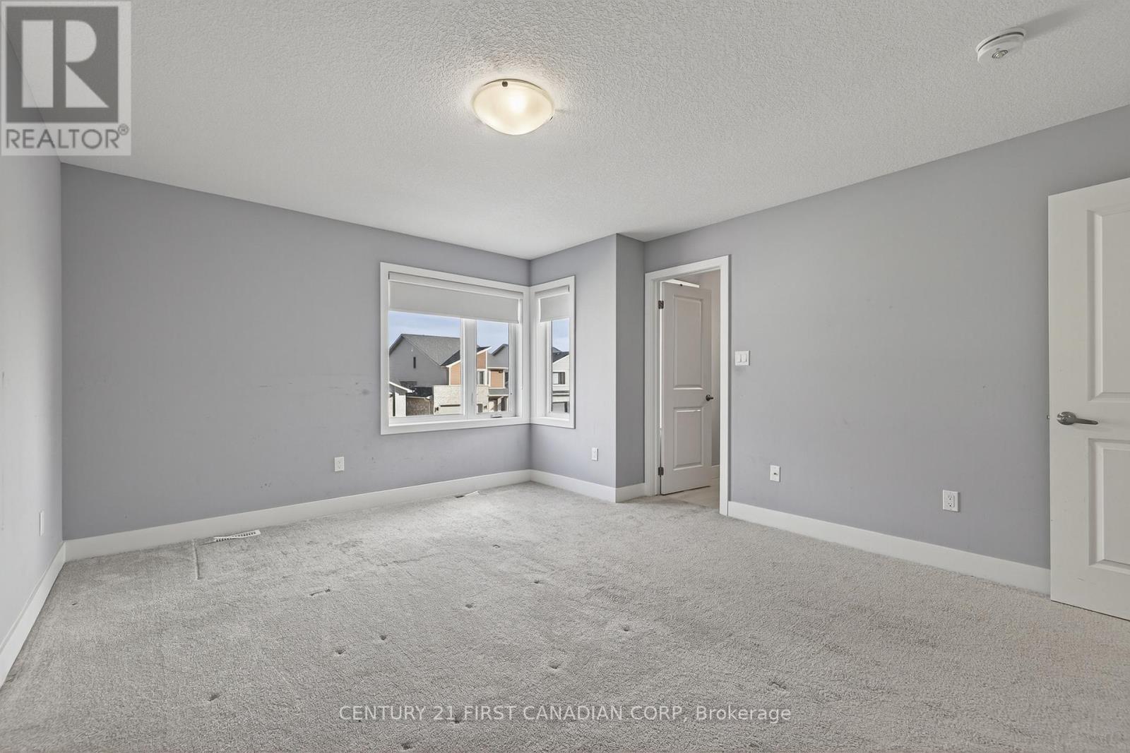 2004 Evans Boulevard, London South, Ontario  N6M 0J7 - Photo 9 - X12571952