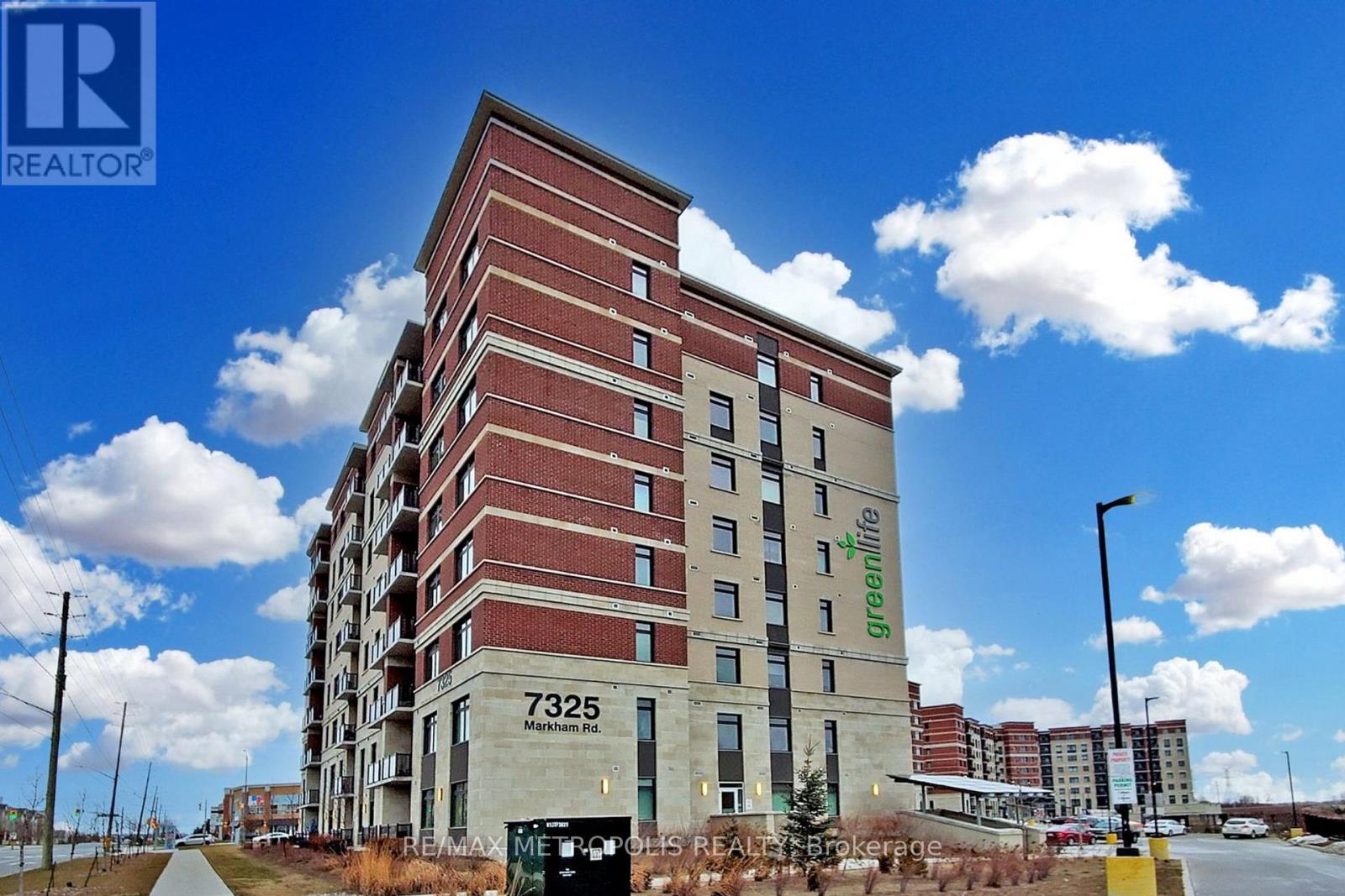 816 - 7325 Markham Road, Markham, Ontario  L3R 5N4 - Photo 2 - N12571654