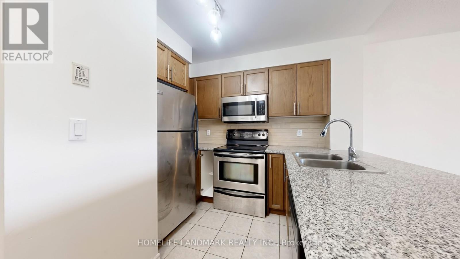 912 - 18 Harding Boulevard E, Richmond Hill, Ontario  L4C 0T3 - Photo 23 - N12571700