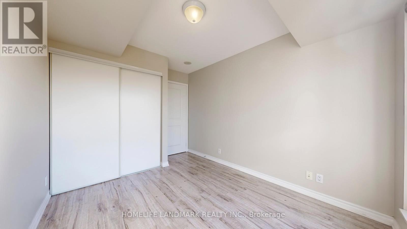 912 - 18 Harding Boulevard E, Richmond Hill, Ontario  L4C 0T3 - Photo 30 - N12571700