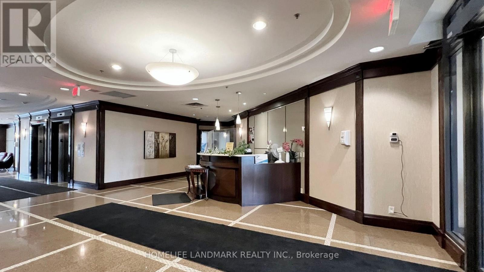 912 - 18 Harding Boulevard E, Richmond Hill, Ontario  L4C 0T3 - Photo 7 - N12571700