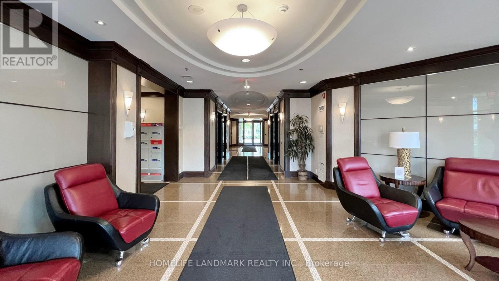 912 - 18 Harding Boulevard E, Richmond Hill, Ontario  L4C 0T3 - Photo 9 - N12571700