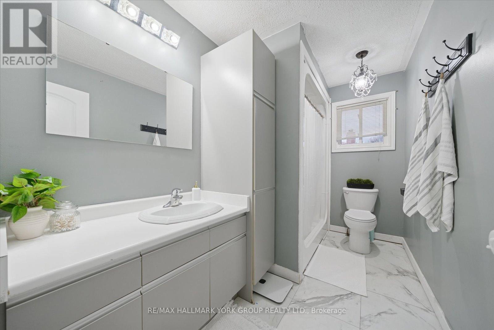 5 Burke Street, Georgina, Ontario  L0E 1R0 - Photo 20 - N12571726