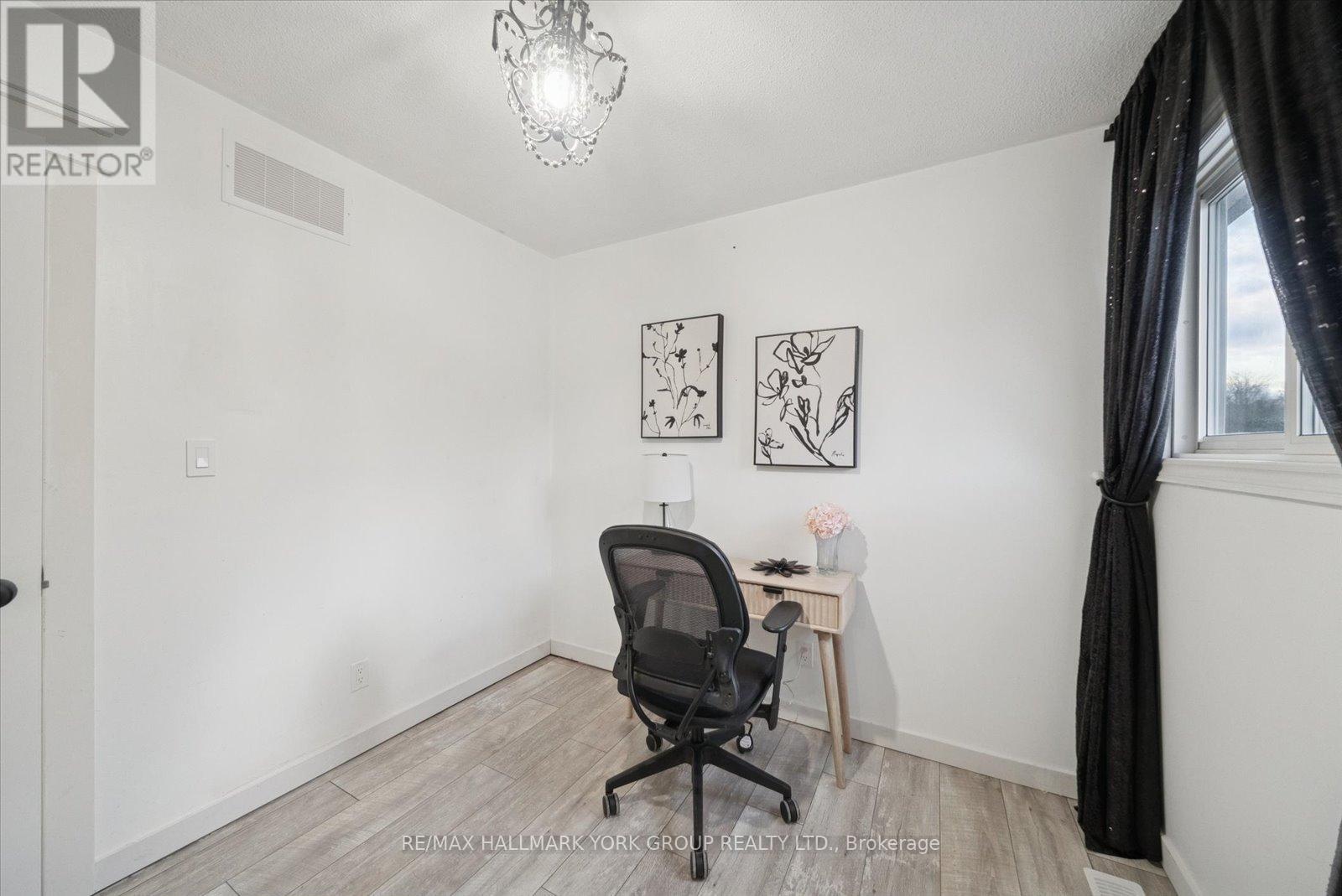 5 Burke Street, Georgina, Ontario  L0E 1R0 - Photo 23 - N12571726