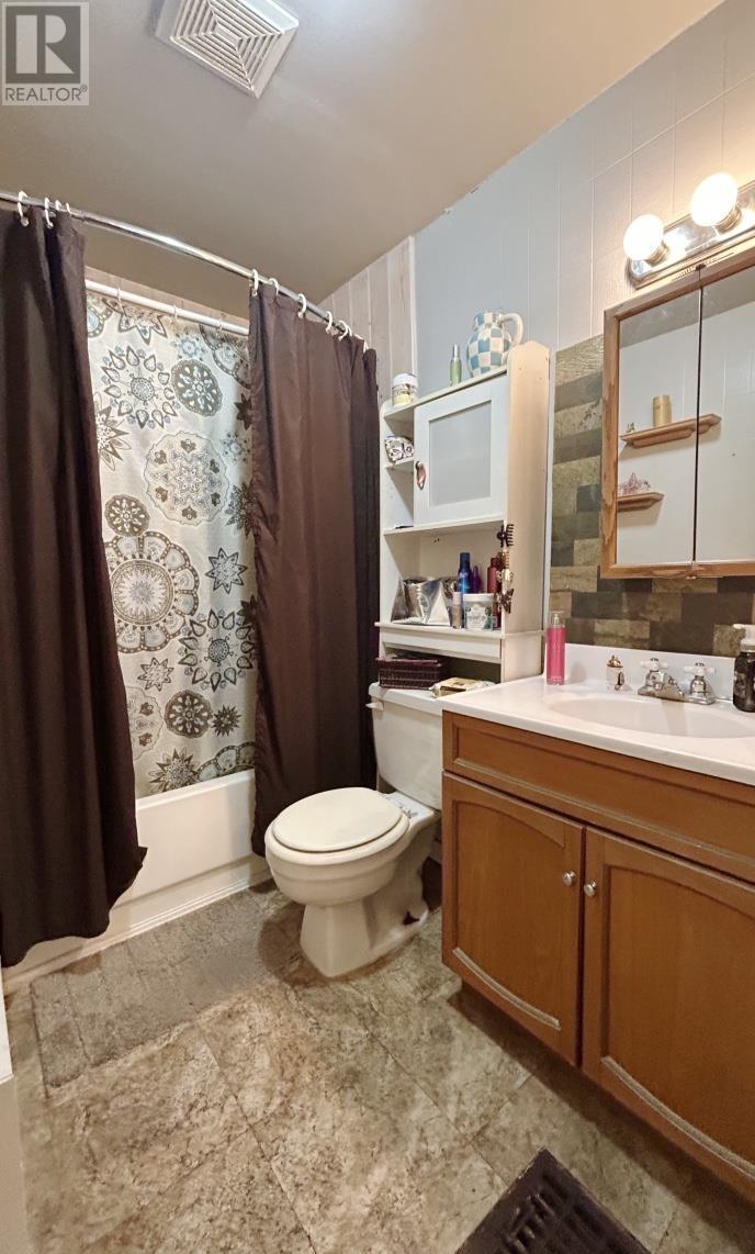 563 Church Street, Fort Frances, Ontario  P9A 1E5 - Photo 10 - TB253356