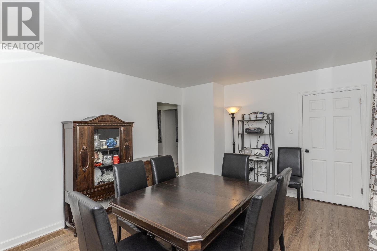 2218 Moodie St E, Thunder Bay, Ontario  P7E 4Z6 - Photo 11 - TB253395