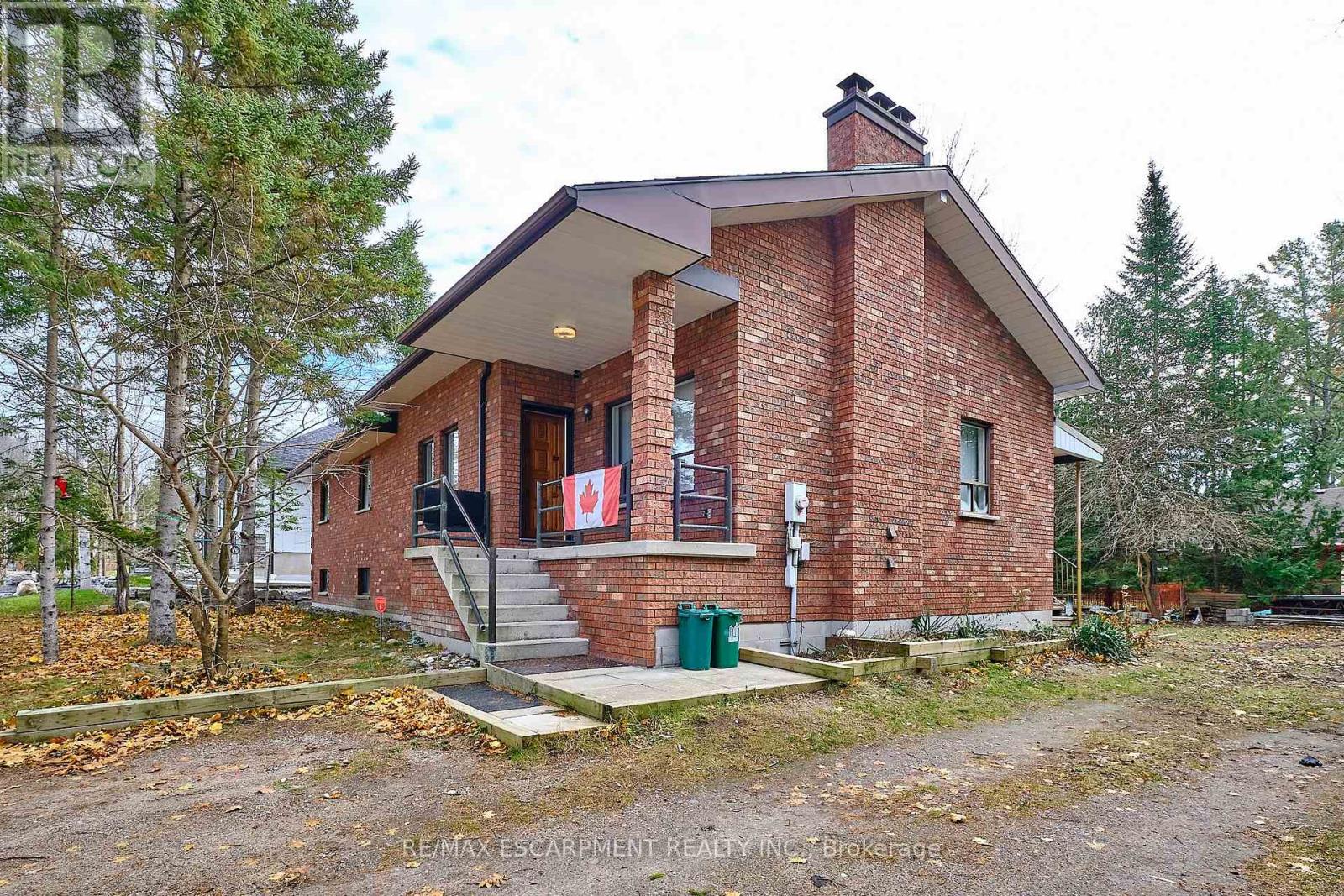 13 Balsam Avenue, Tiny, Ontario  L0L 2T0 - Photo 5 - S12571596