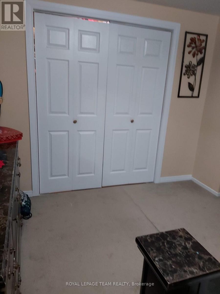 1648 Nordic Way, Ottawa, Ontario  K1B 5K4 - Photo 16 - X12571822