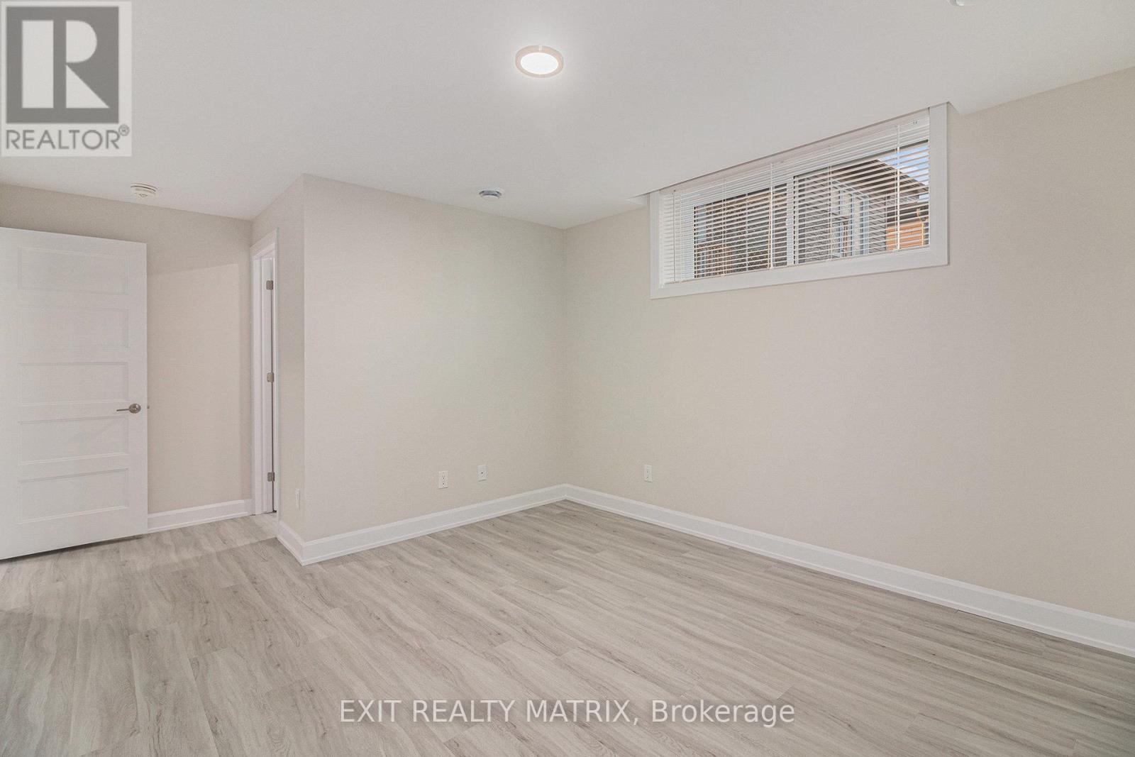 1208 Montblanc Crescent, Russell, Ontario  K0A 1W0 - Photo 17 - X12571862