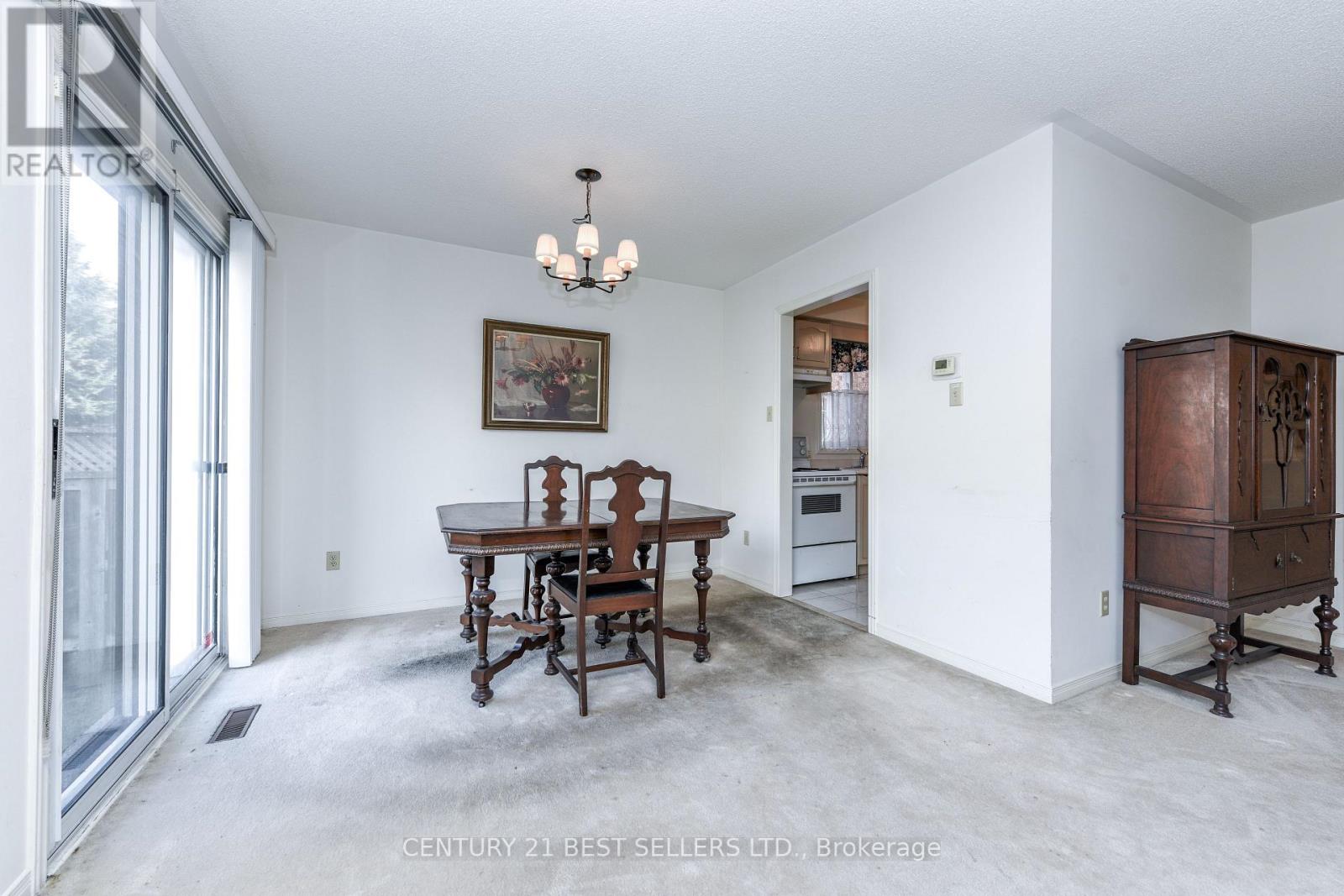 5439 Antrex Crescent, Mississauga, Ontario  L4Z 3T7 - Photo 11 - W12567268