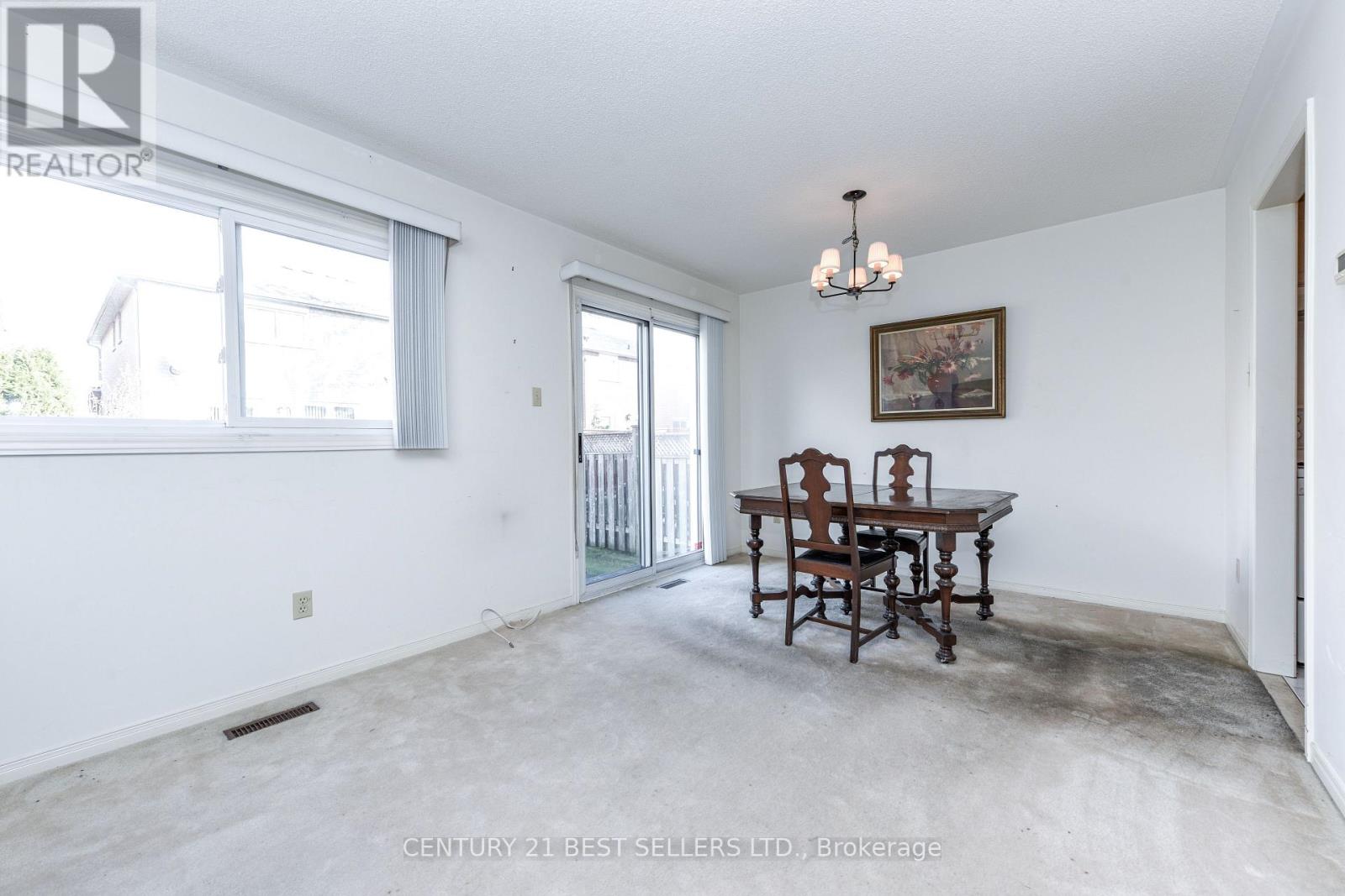 5439 Antrex Crescent, Mississauga, Ontario  L4Z 3T7 - Photo 9 - W12567268