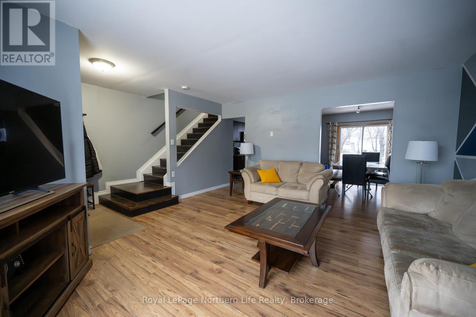 1732 Mckeown Avenue, North Bay (Widdifield), Ontario  P1B 7N3 - Photo 4 - X12571888