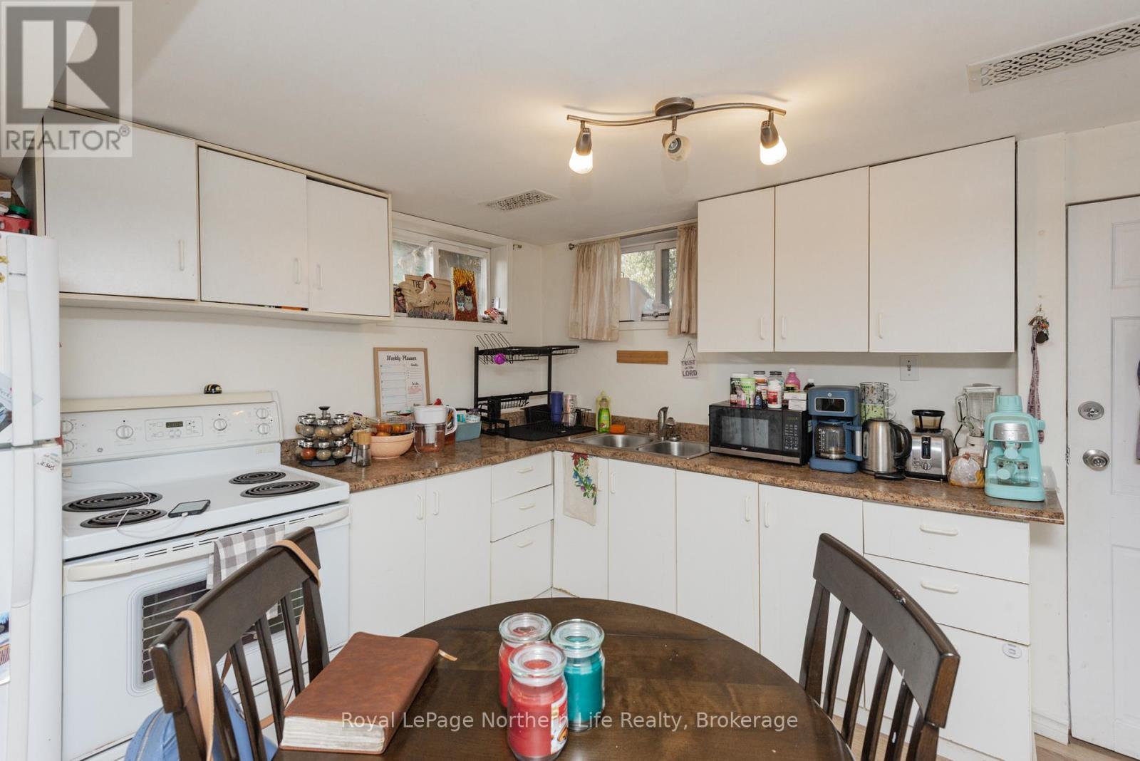 967 Galt Street, North Bay (Central), Ontario  P1B 5N5 - Photo 21 - X12571958