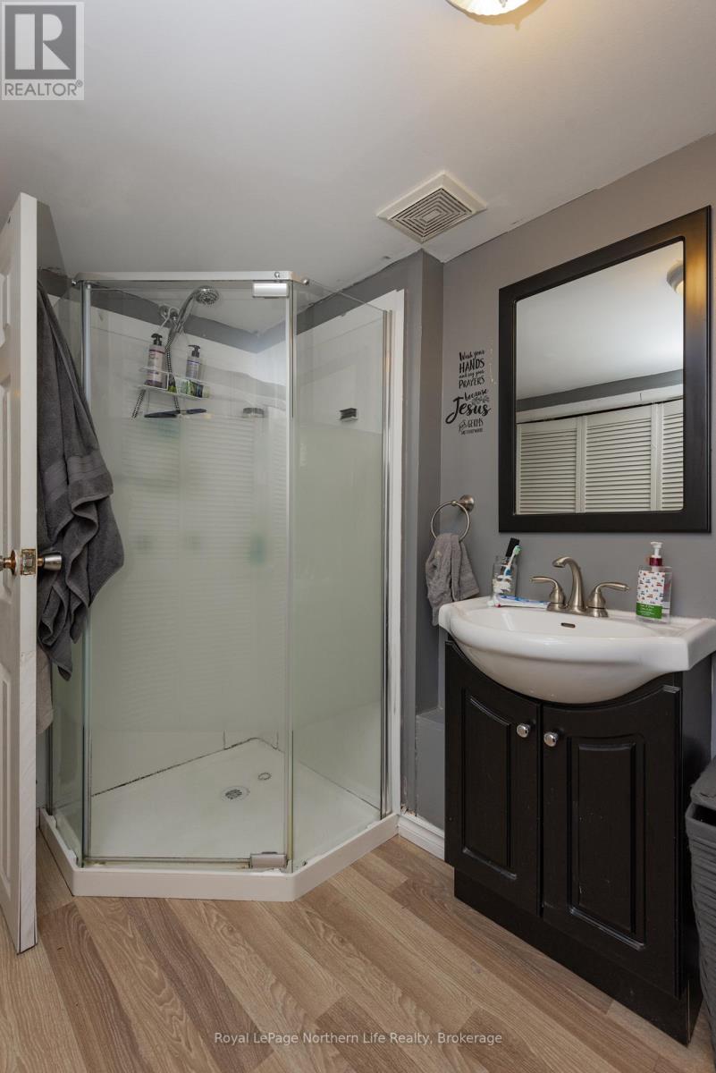 967 Galt Street, North Bay (Central), Ontario  P1B 5N5 - Photo 31 - X12571958